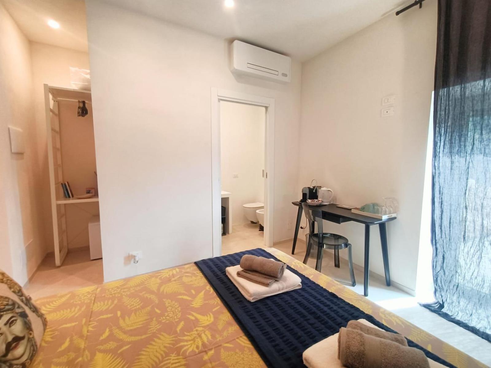 Acciana Rooms Modica Exterior photo